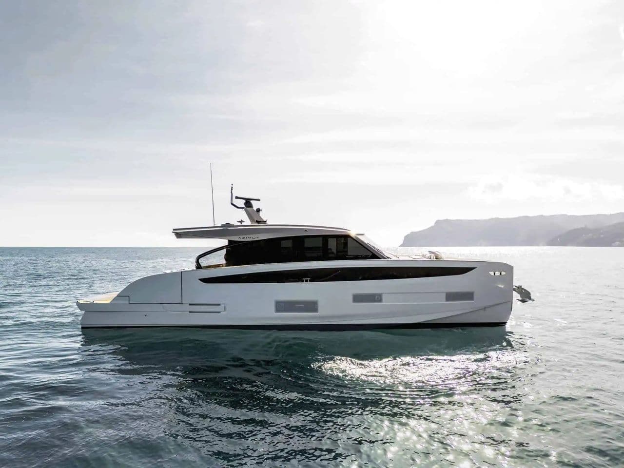 Azimut Seadeck 6 Exterior